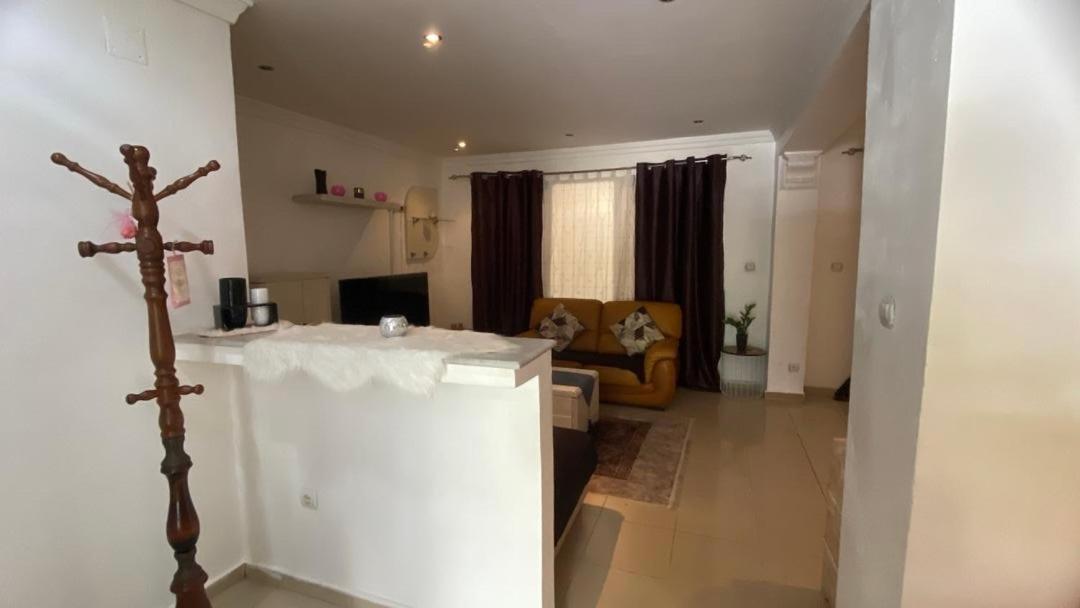 דירות אנאבה Duplex T3 Bien Situe מראה חיצוני תמונה