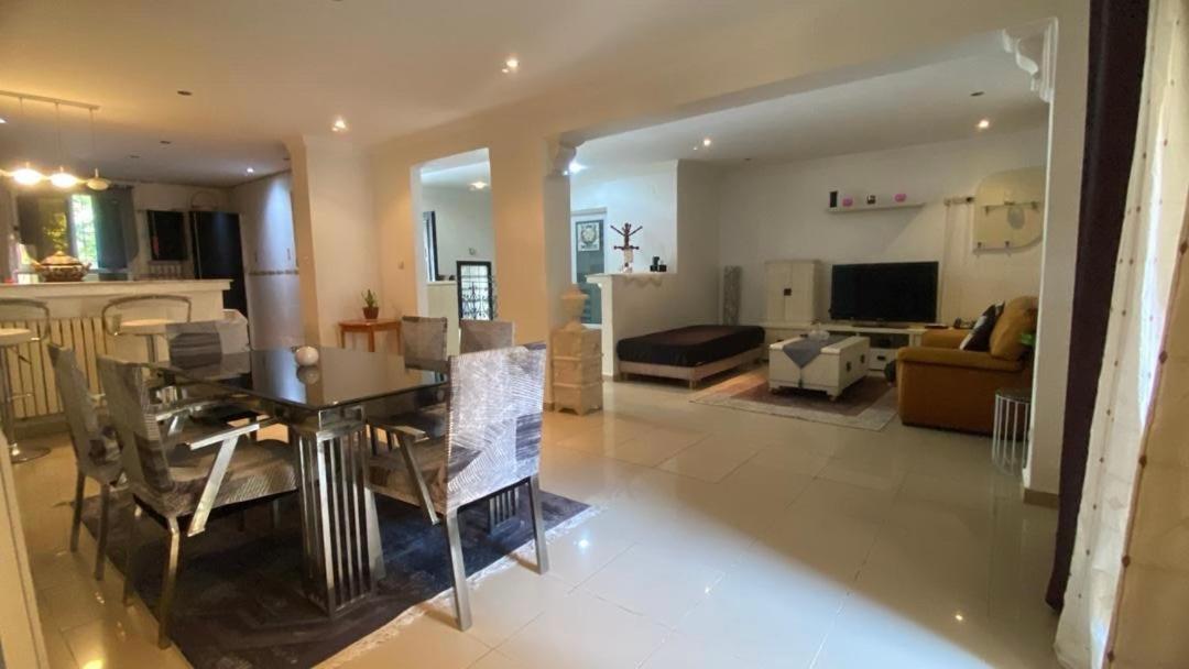 דירות אנאבה Duplex T3 Bien Situe מראה חיצוני תמונה